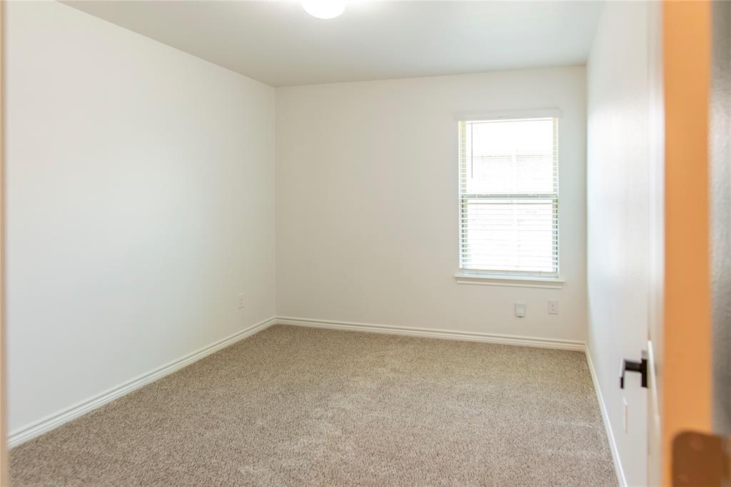 408 Rawhide Way Property Photo 12