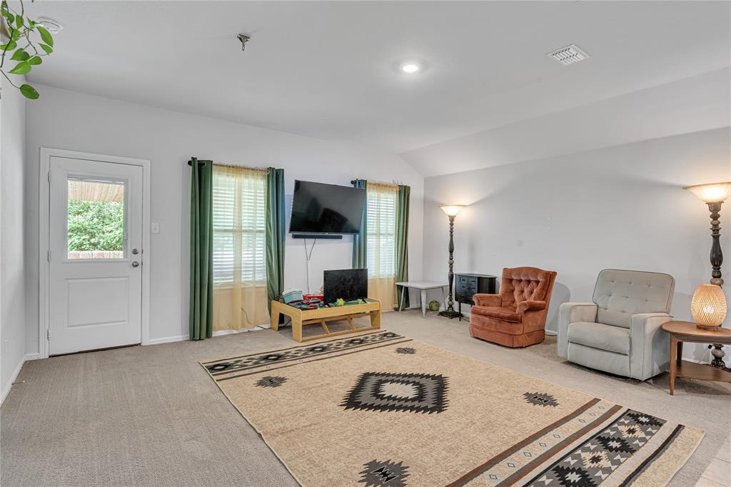 16717 Porterfield Lane Property Photo 17
