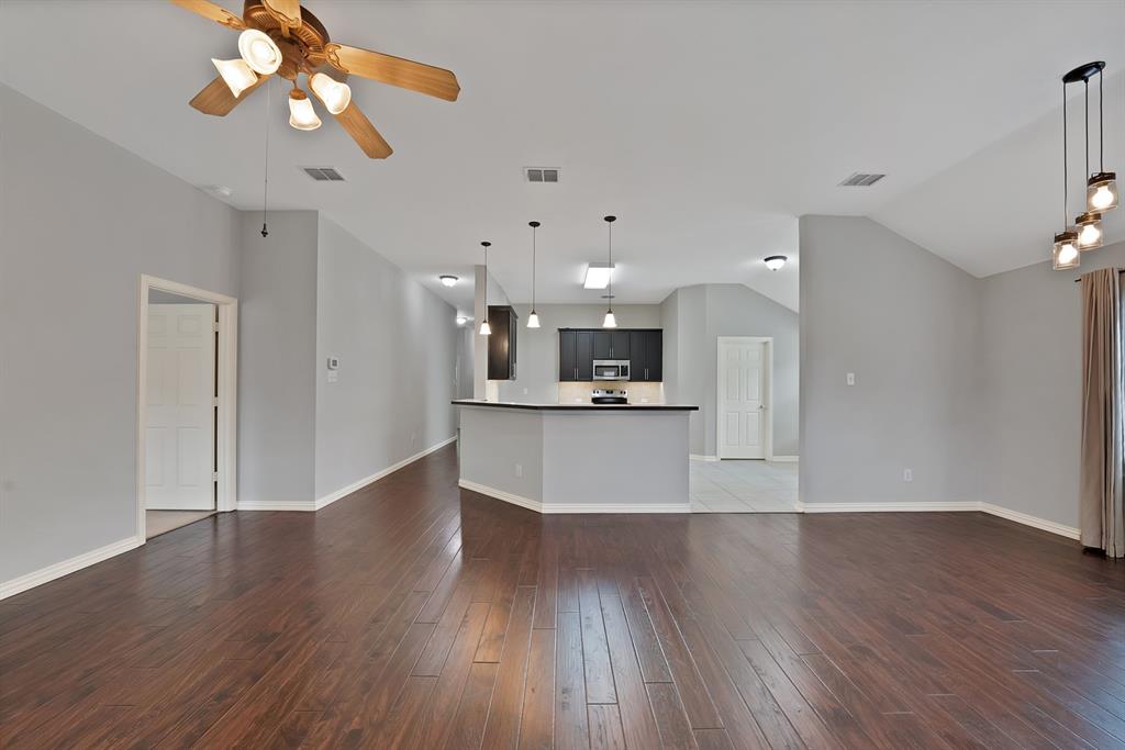 2805 Enchanted Eve Drive Property Photo 11