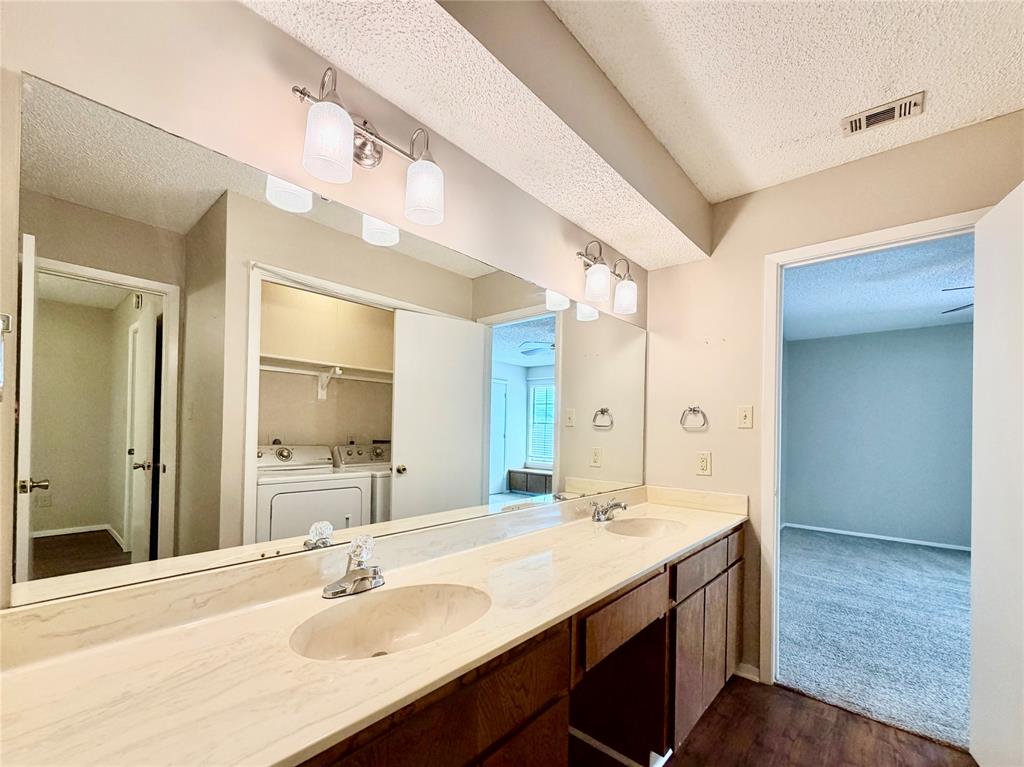 1247 Dallas Drive Property Photo 13