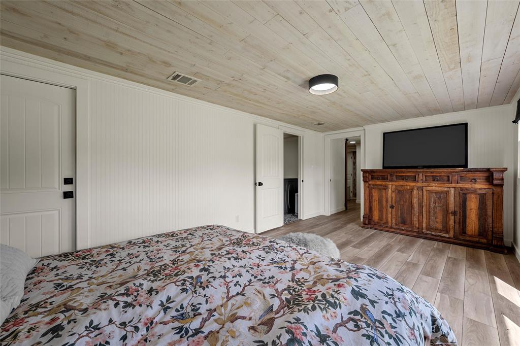 153 County Road 2139 Property Photo 11