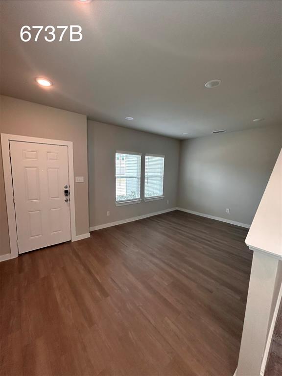 6737 Babylon Boulevard Property Photo 2