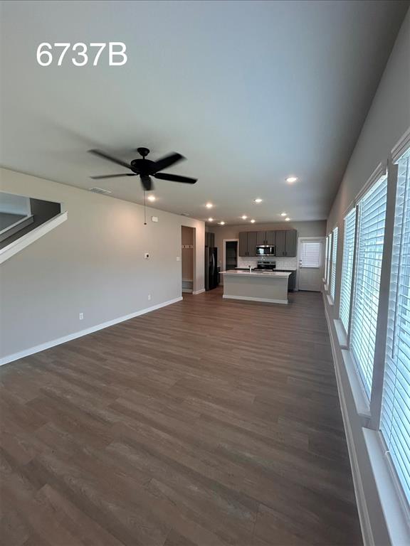 6737 Babylon Boulevard Property Photo 3