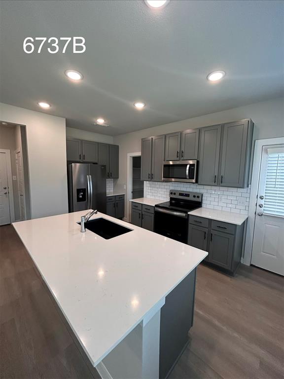 6737 Babylon Boulevard Property Photo 4