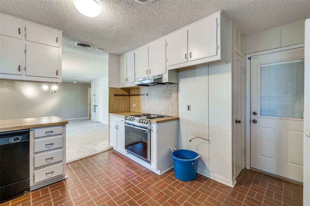 5613 Westcreek Drive Property Photo 11