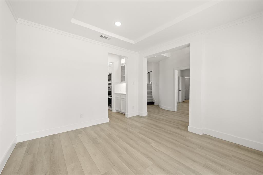 1205 Dolly Drive Property Photo 11
