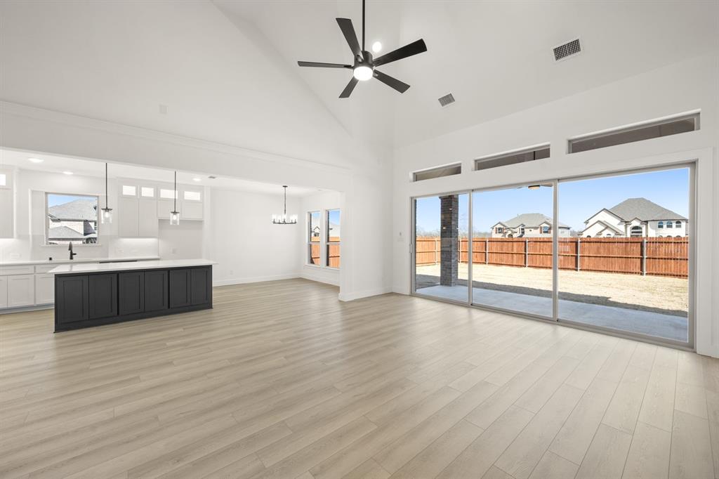 1205 Dolly Drive Property Photo 15