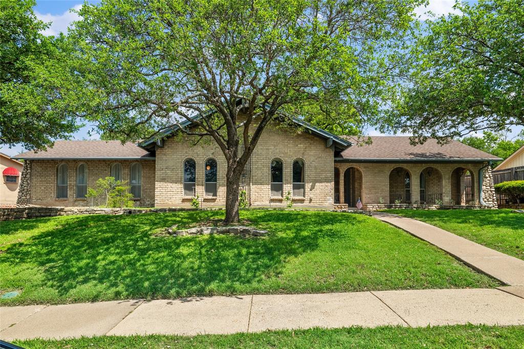 3405 Country Club Road Property Photo 1