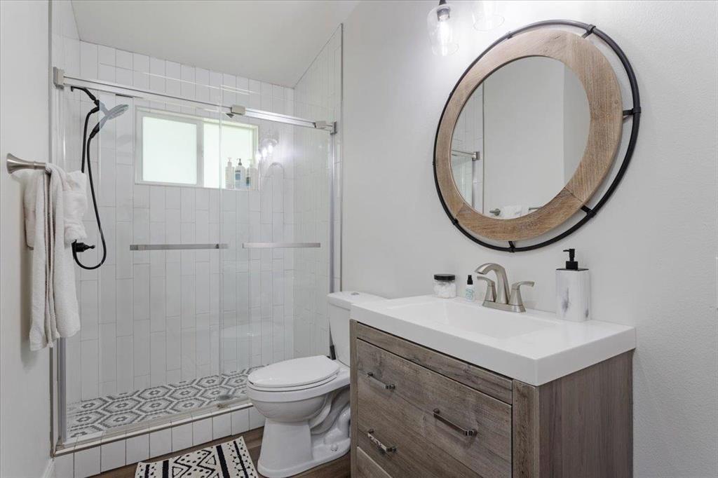 299 South Shore Drive Property Photo 16
