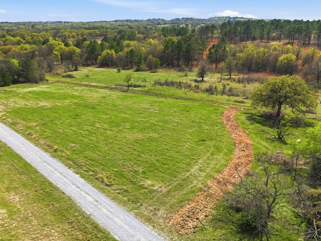 2548 County Road 2690 Property Photo 4