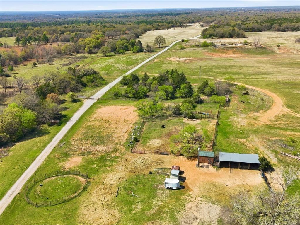 2548 County Road 2690 Property Photo 6