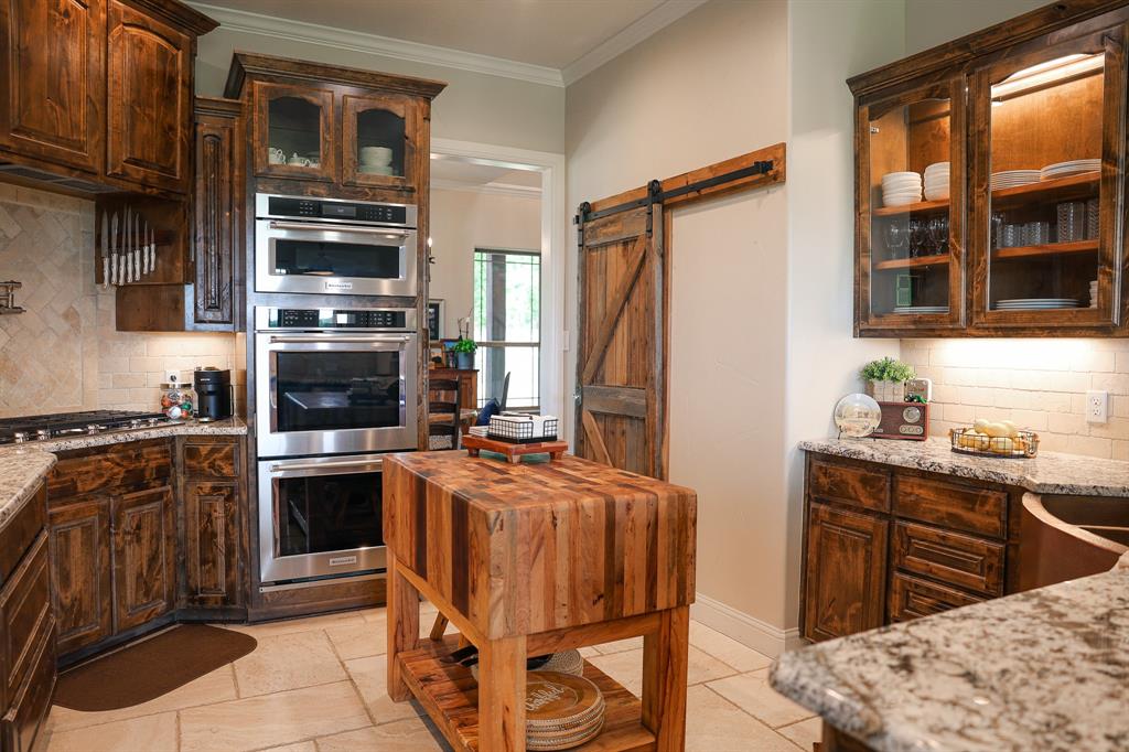 6085 County Road 146 Property Photo 10