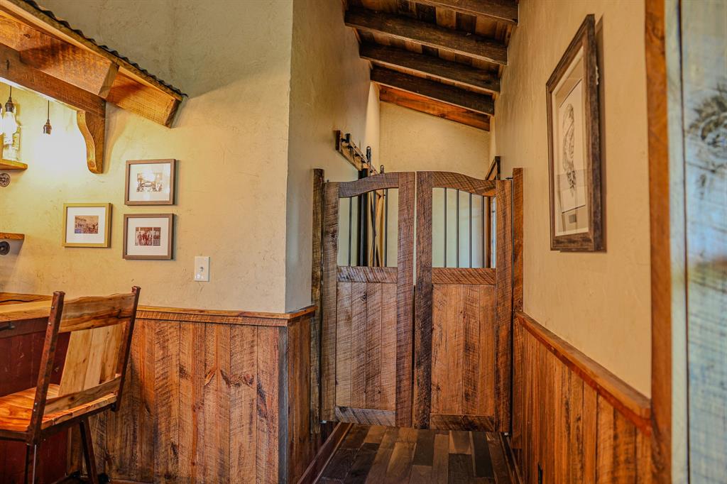 6085 County Road 146 Property Photo 20