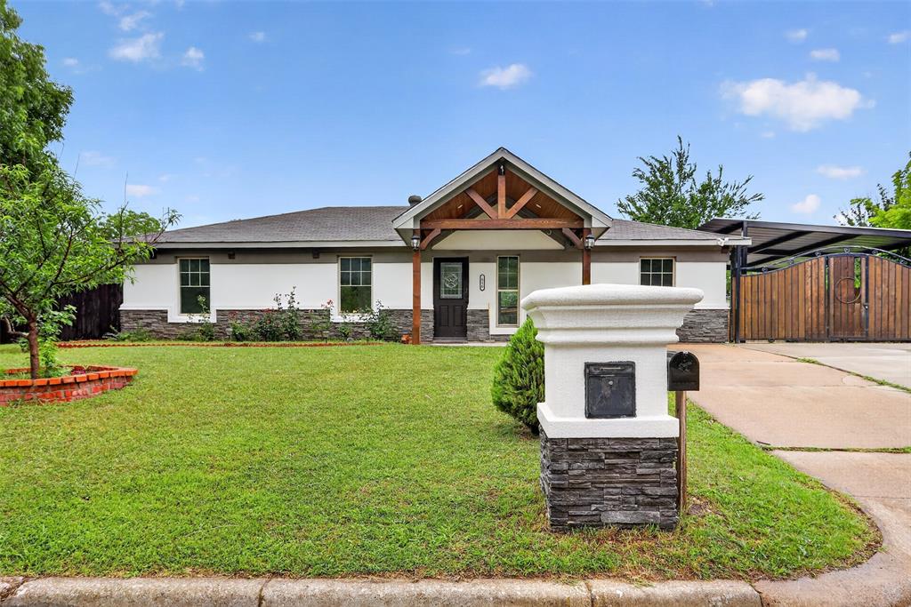 516 Post Oak Lane Property Photo 1