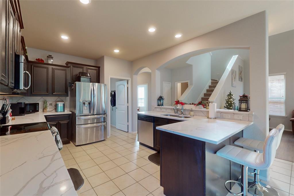 1621 Applegate Way Property Photo 1