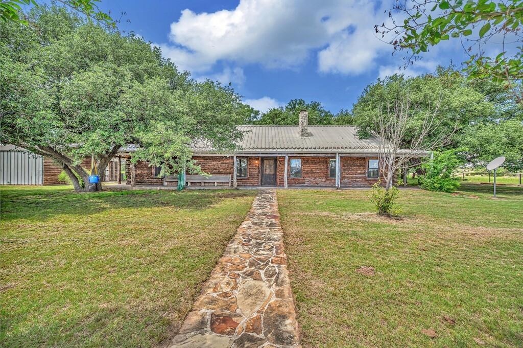 8606 Fm 219 Property Photo 5
