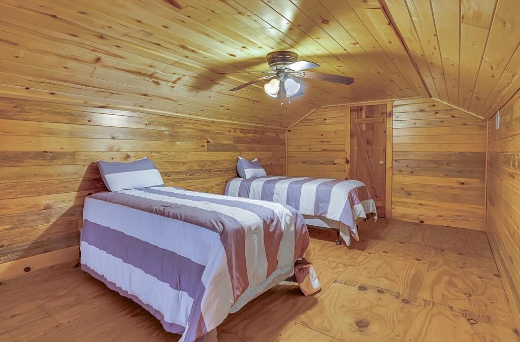 8606 Fm 219 Property Photo 25