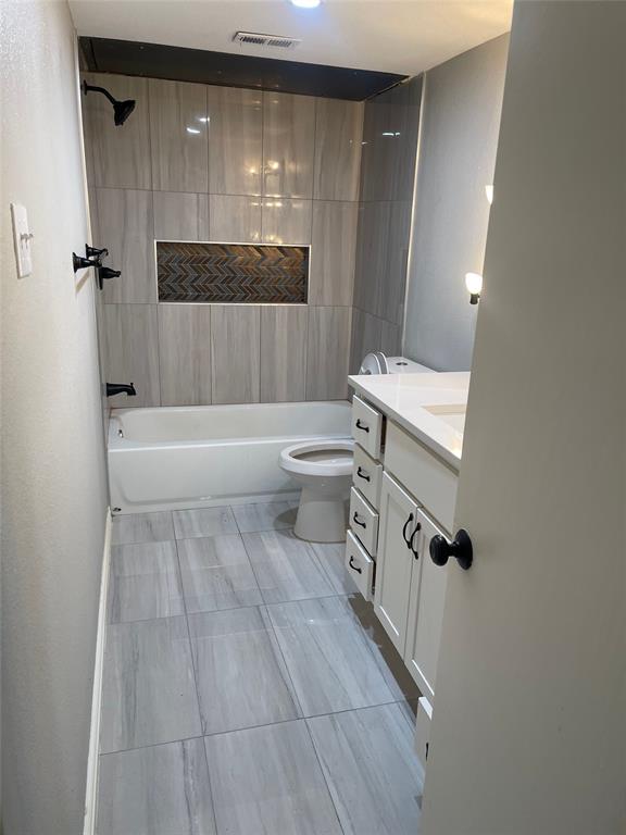4652 Matilda Street H Property Photo 6