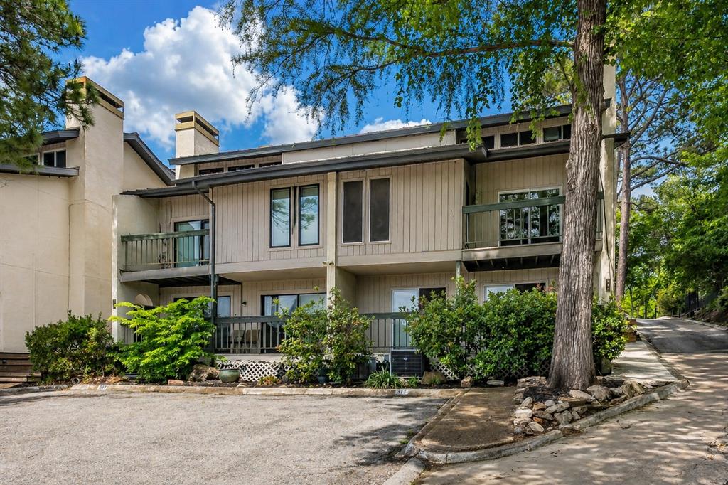 9999 Boat Club Road 311 Property Photo 1