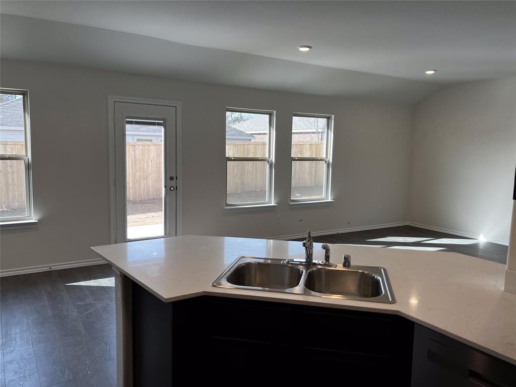 2304 Alamo Drive Property Photo 6