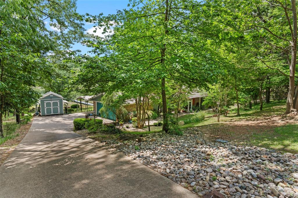 1069 County Road 1596 Property Photo 13