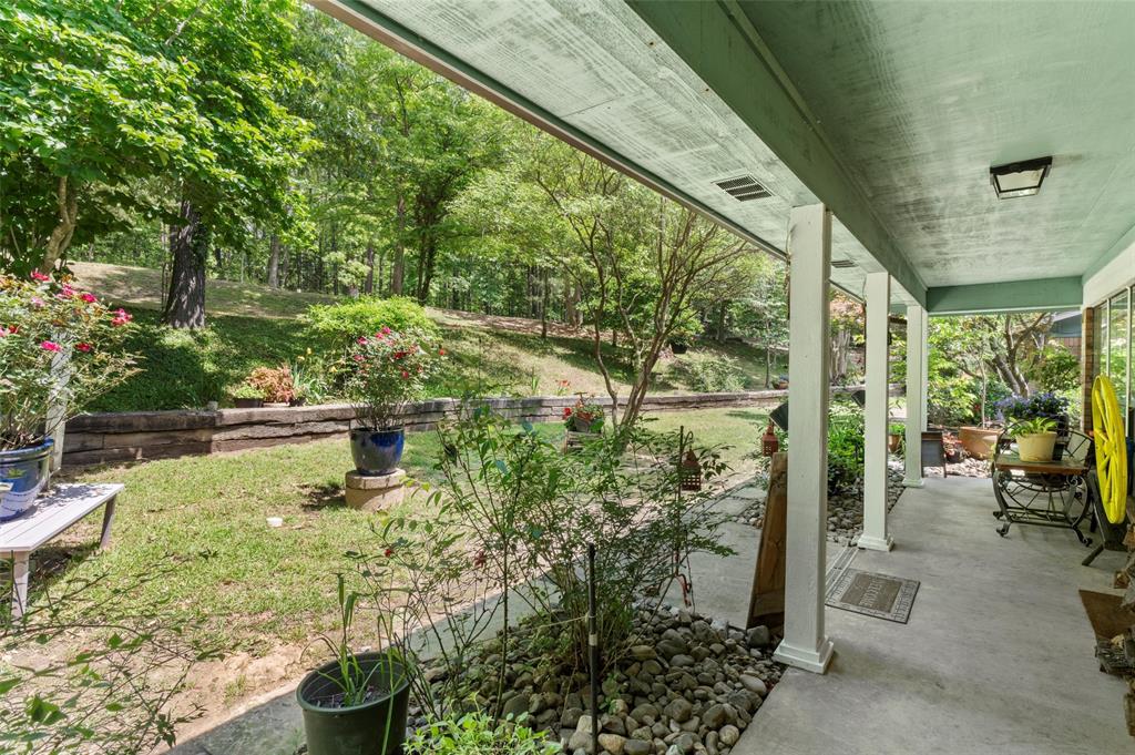 1069 County Road 1596 Property Photo 16
