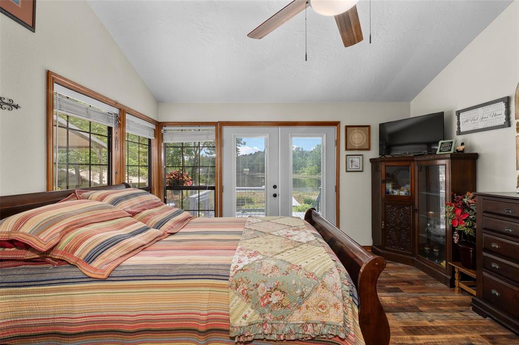 1069 County Road 1596 Property Photo 17