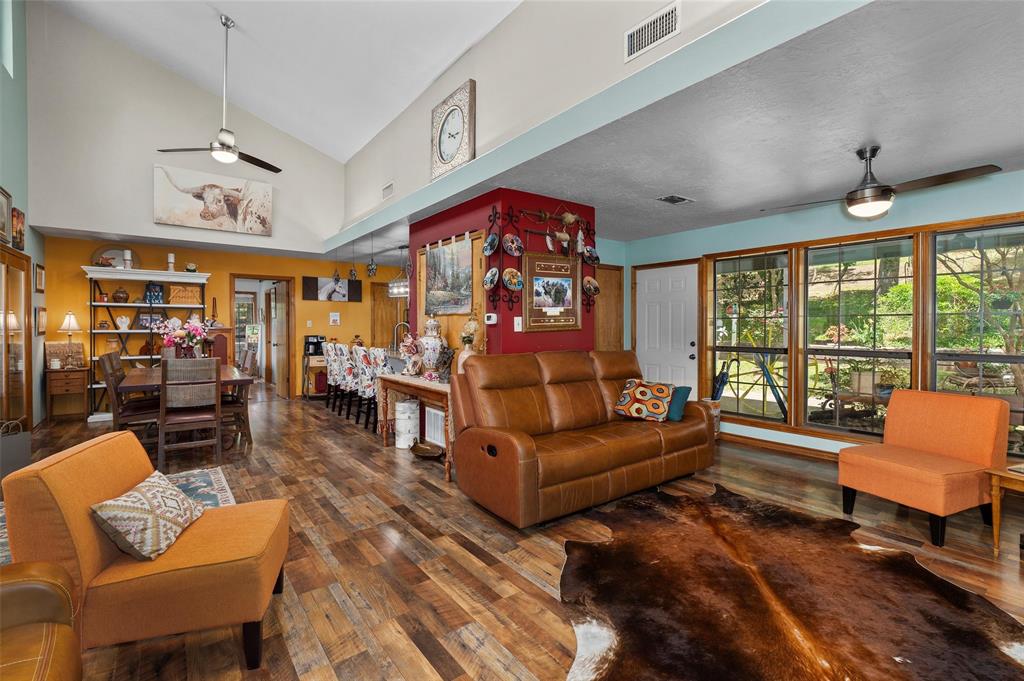 1069 County Road 1596 Property Photo 24