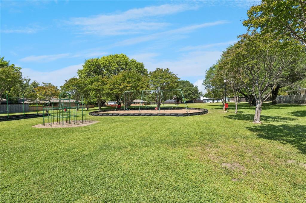 15651 Terrace Lawn Circle Property Photo 38