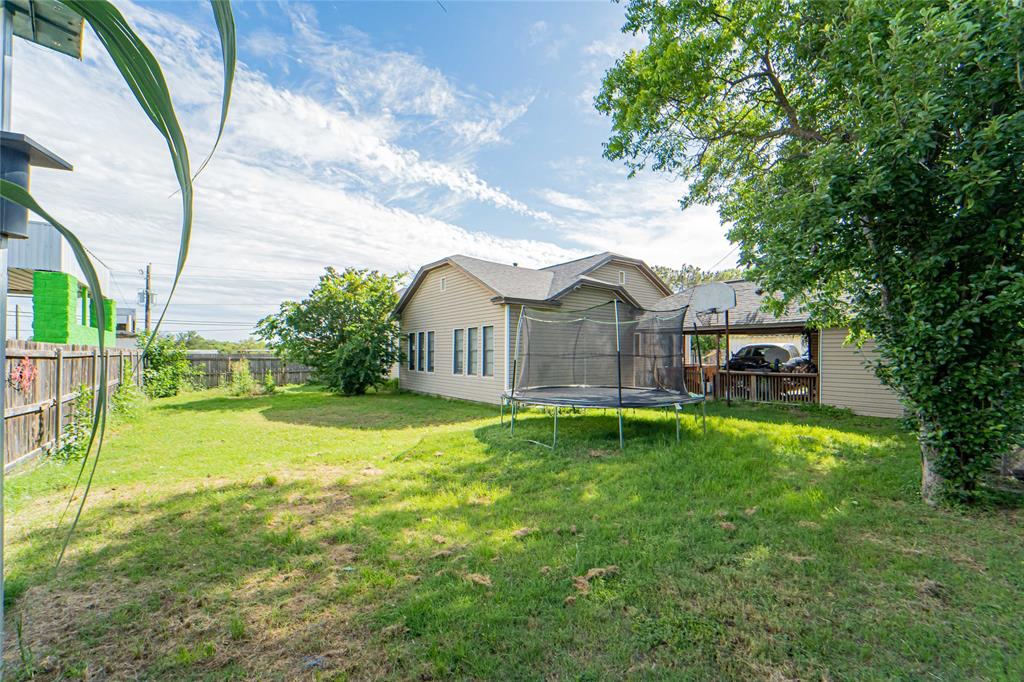 1404 W Walker Street Property Photo 29
