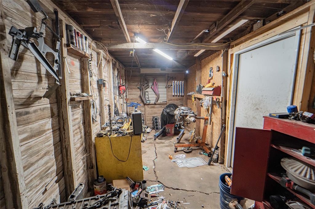1404 W Walker Street Property Photo 35