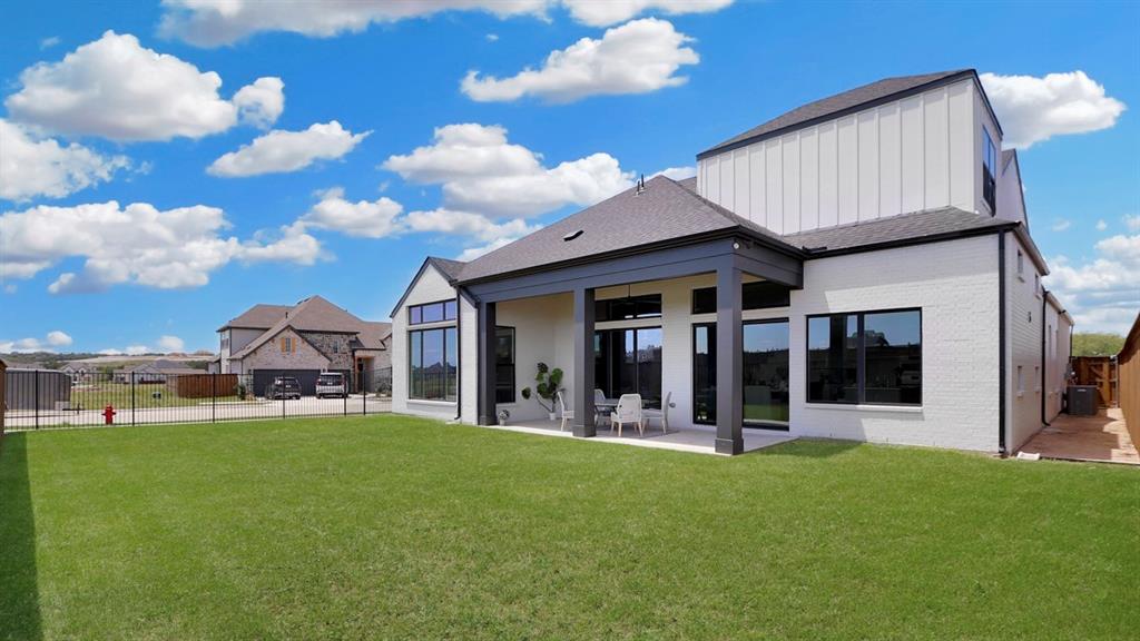 165 Lantern Ridge Drive Property Photo 4