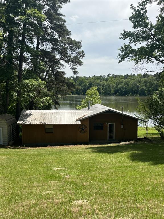 130 Private Road 8232 Property Photo 5