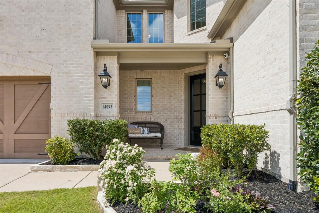 14093 Wheatfield Lane Property Photo 2