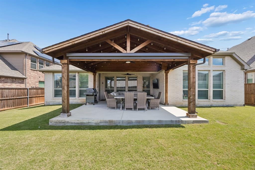 14093 Wheatfield Lane Property Photo 33