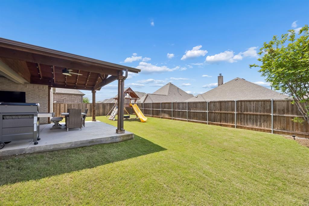 14093 Wheatfield Lane Property Photo 37