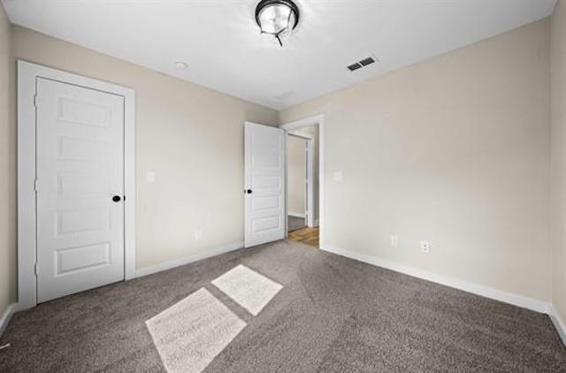 16221 Crossing Circle Property Photo 31
