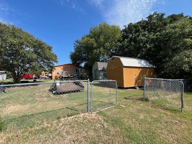 6353 Fm 1390 Property Photo 18