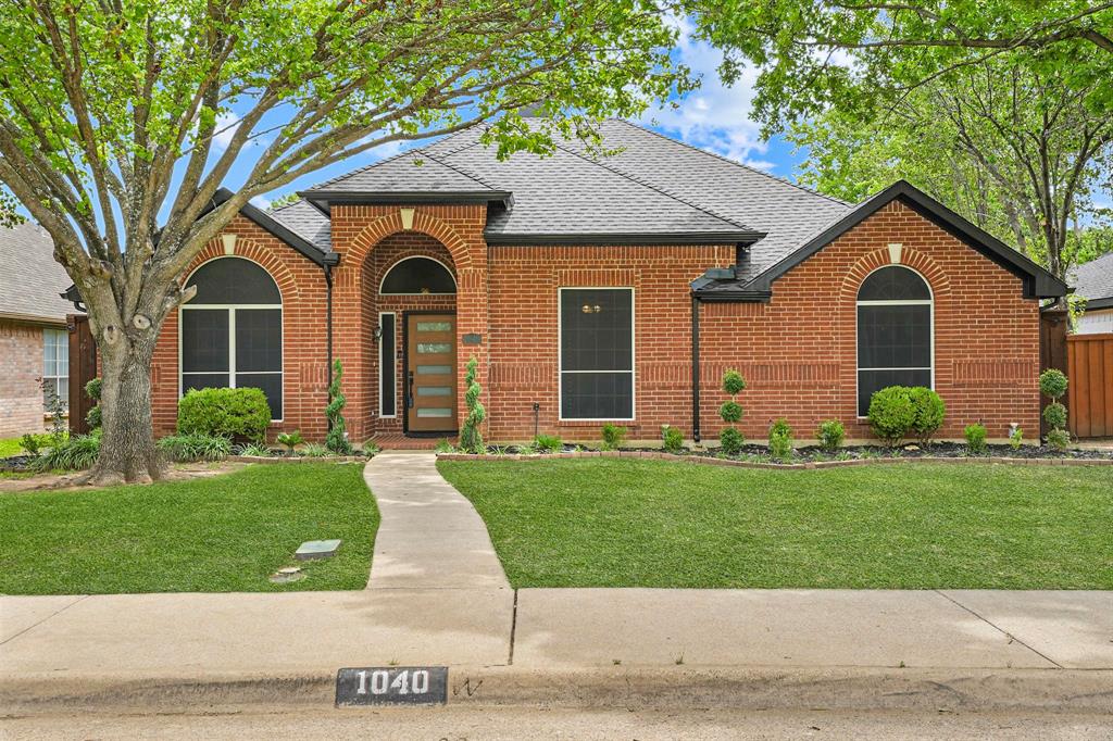 1040 Essex Drive
