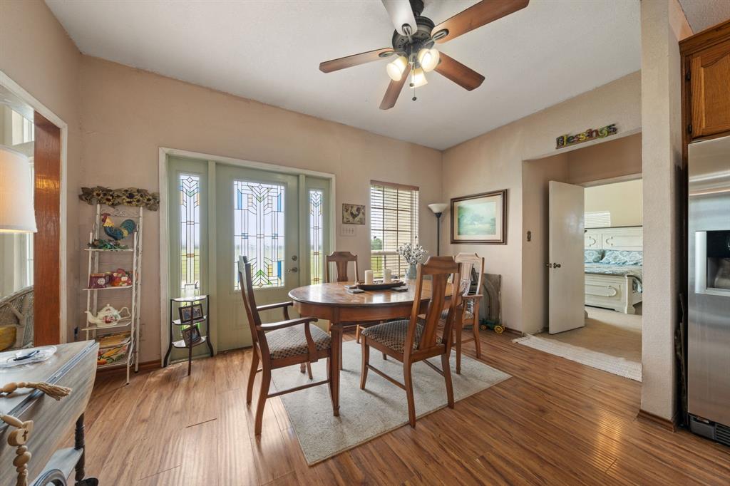 404 Fm 1566 Property Photo 8
