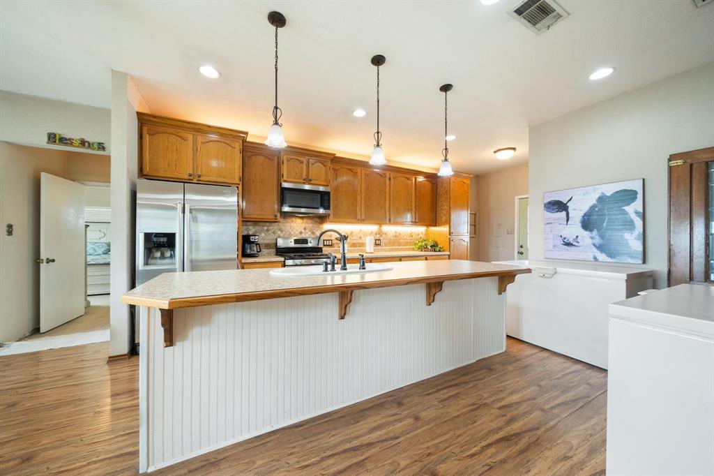 404 Fm 1566 Property Photo 10