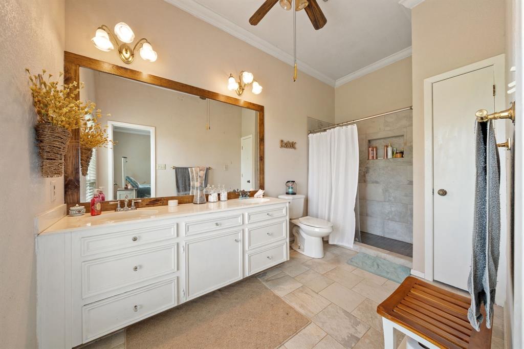 404 Fm 1566 Property Photo 18