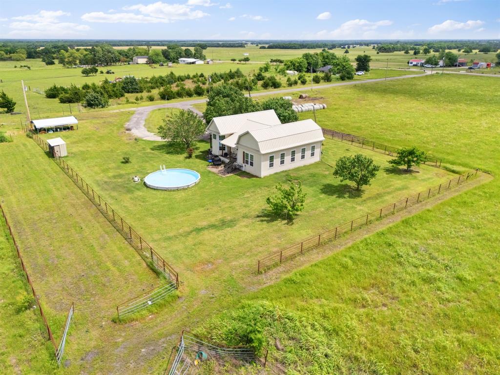 404 Fm 1566 Property Photo 35