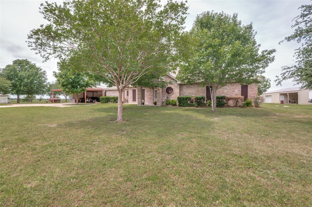 4125 Fm 813 Property Photo 1