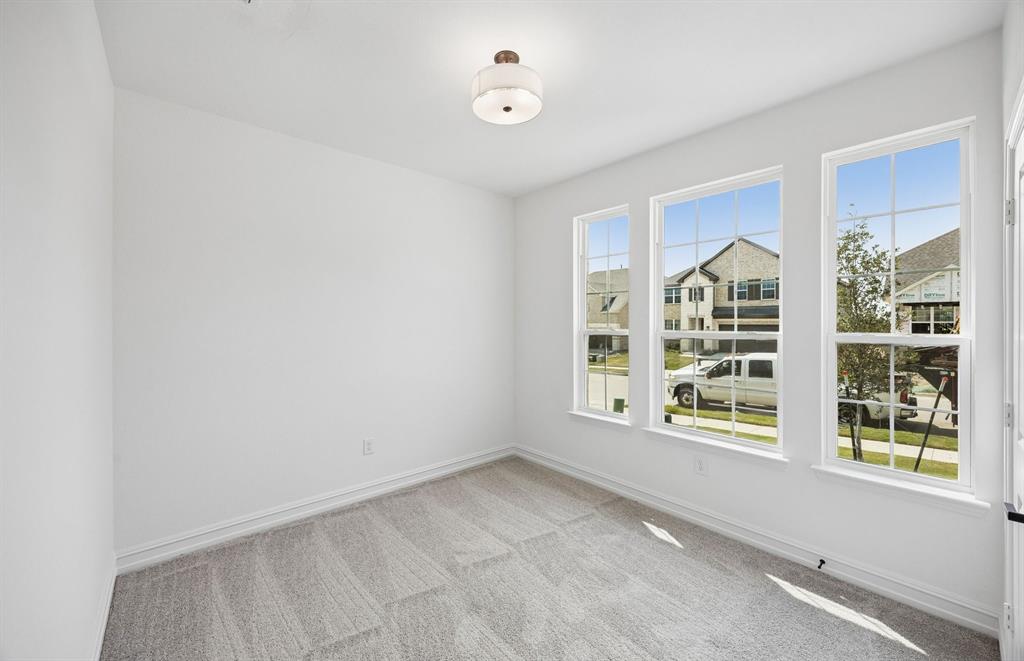 1800 Briarcrest Drive Property Photo 3