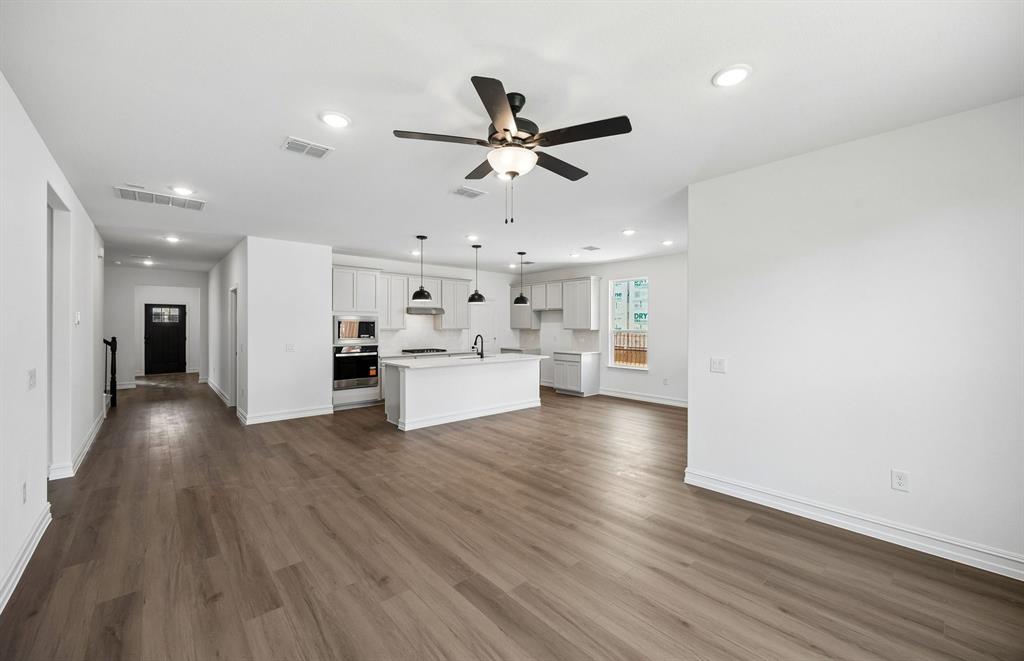 1800 Briarcrest Drive Property Photo 12