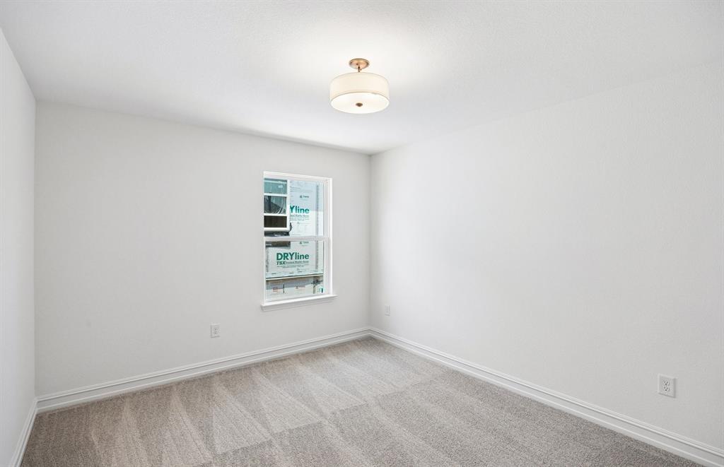 1800 Briarcrest Drive Property Photo 22