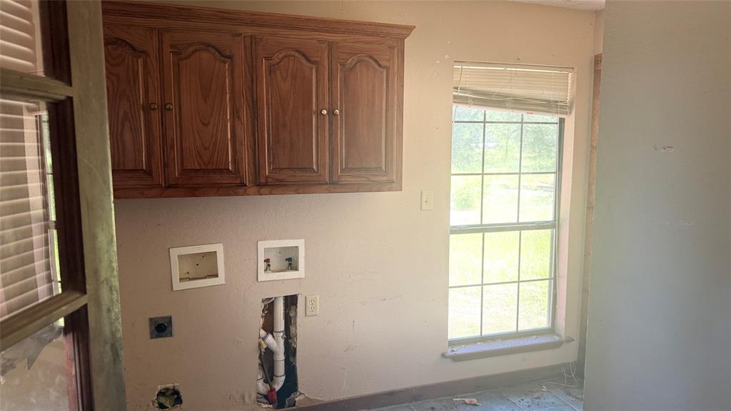 6582 Taylor Road Property Photo 14