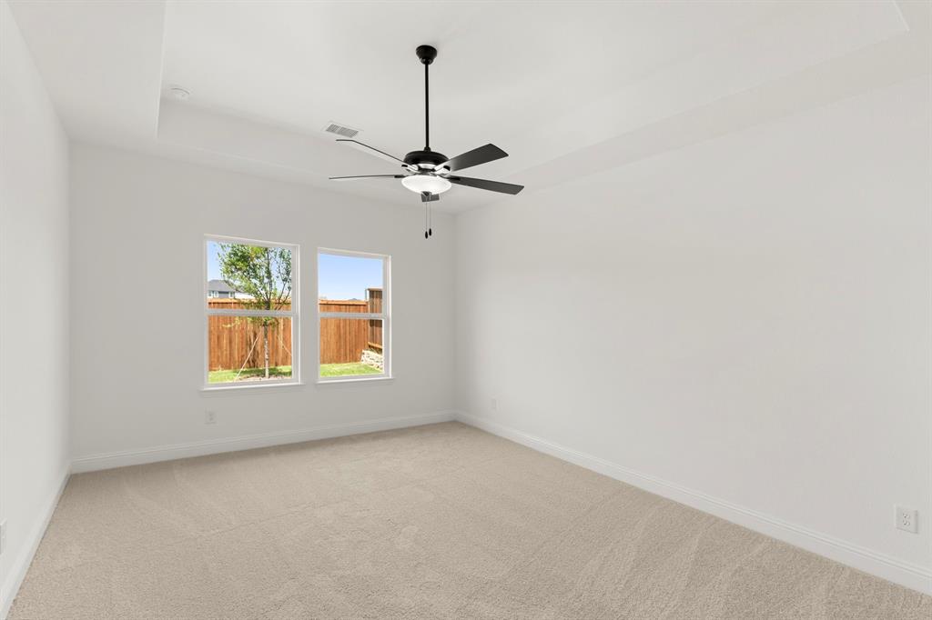 3120 Goldfinch Drive Property Photo 9