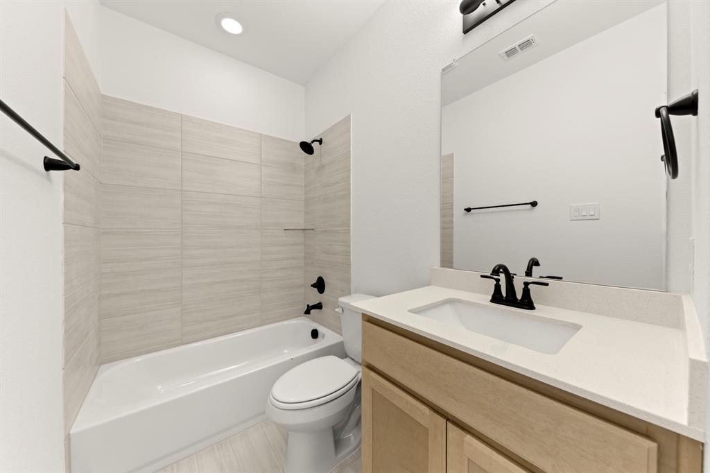 3120 Goldfinch Drive Property Photo 16